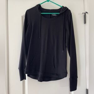 Tek Gear pullover hoodie black front pocket - Medium